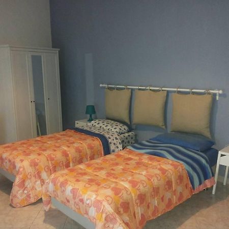 Antica Dimora Naples Bed & Breakfast Oda fotoğraf